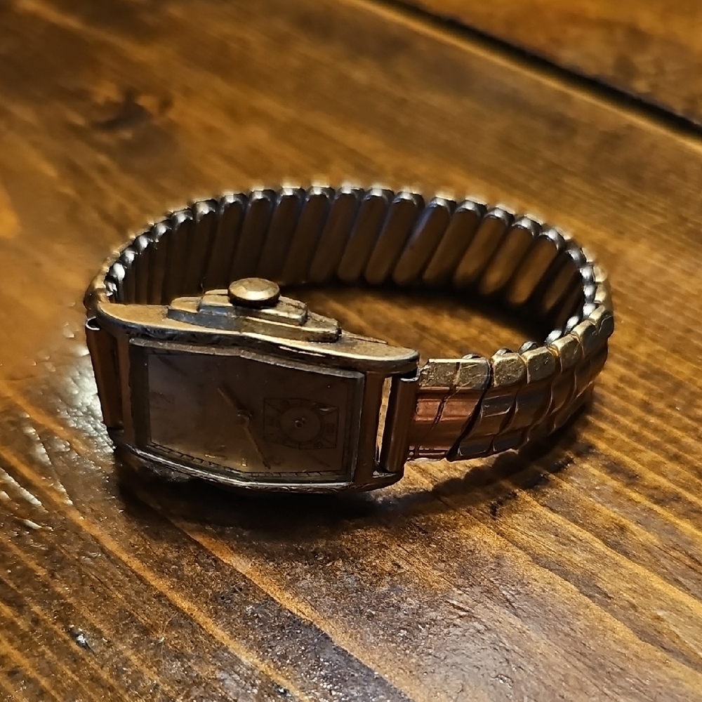 Vintage Gold Bulova Wind Up Watch Close To 100 Years Old!!